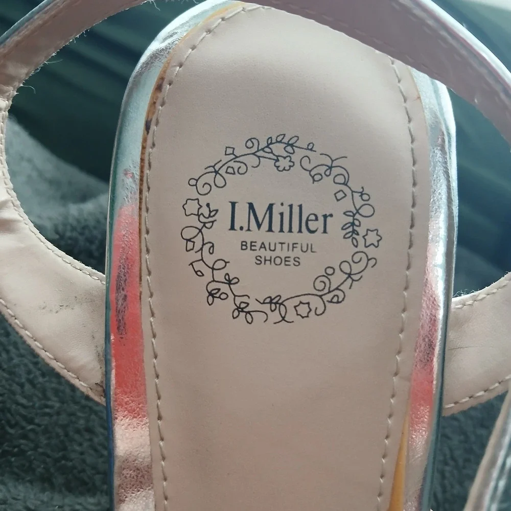 I. Miller Wedge Sandals 6M Silver Glitter Metallic Evening Formal Wedding Glam